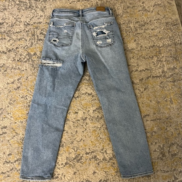 American Eagle jeans in great condition and great material. Used a couple times. - Picture 2 of 2